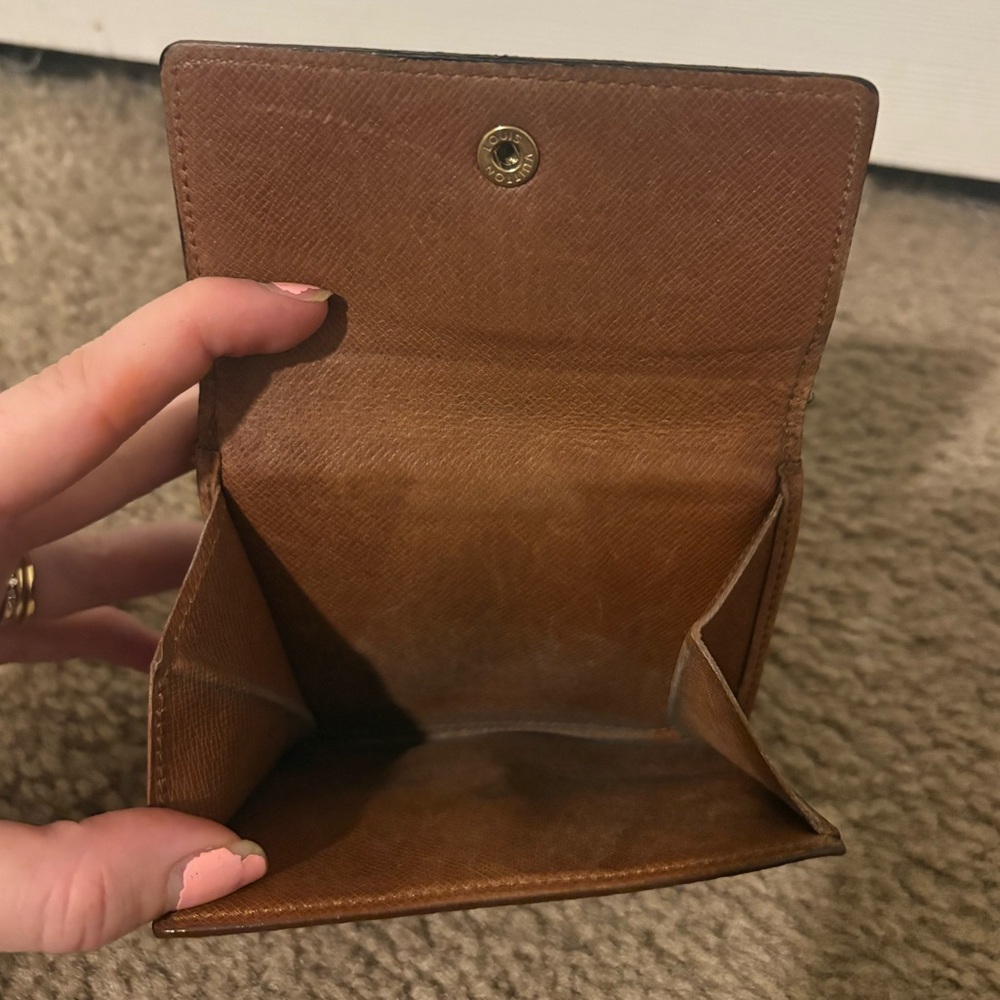 Louis Vuitton Monogram Elise Wallet View 6